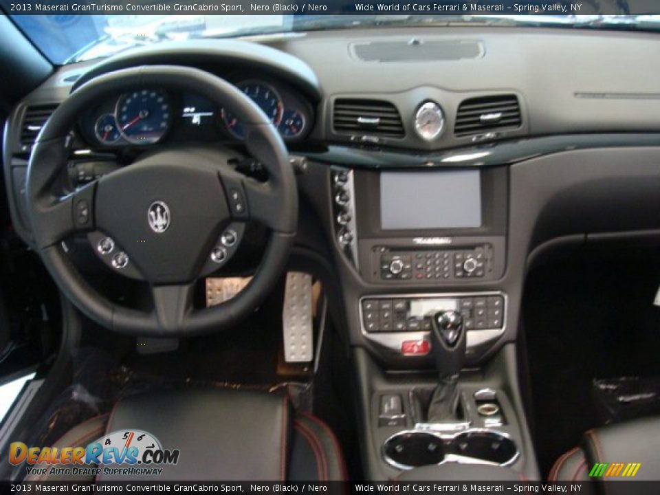 2013 Maserati GranTurismo Convertible GranCabrio Sport Nero (Black) / Nero Photo #23