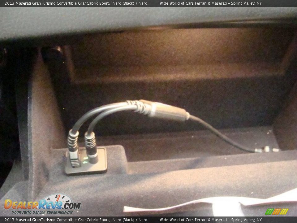 2013 Maserati GranTurismo Convertible GranCabrio Sport Nero (Black) / Nero Photo #27
