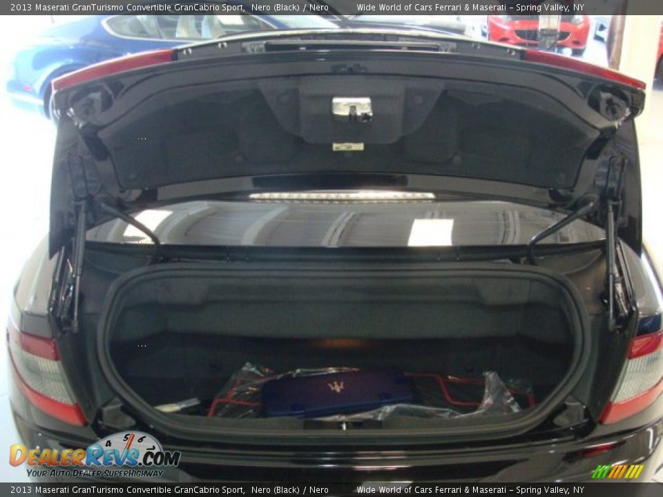2013 Maserati GranTurismo Convertible GranCabrio Sport Nero (Black) / Nero Photo #31