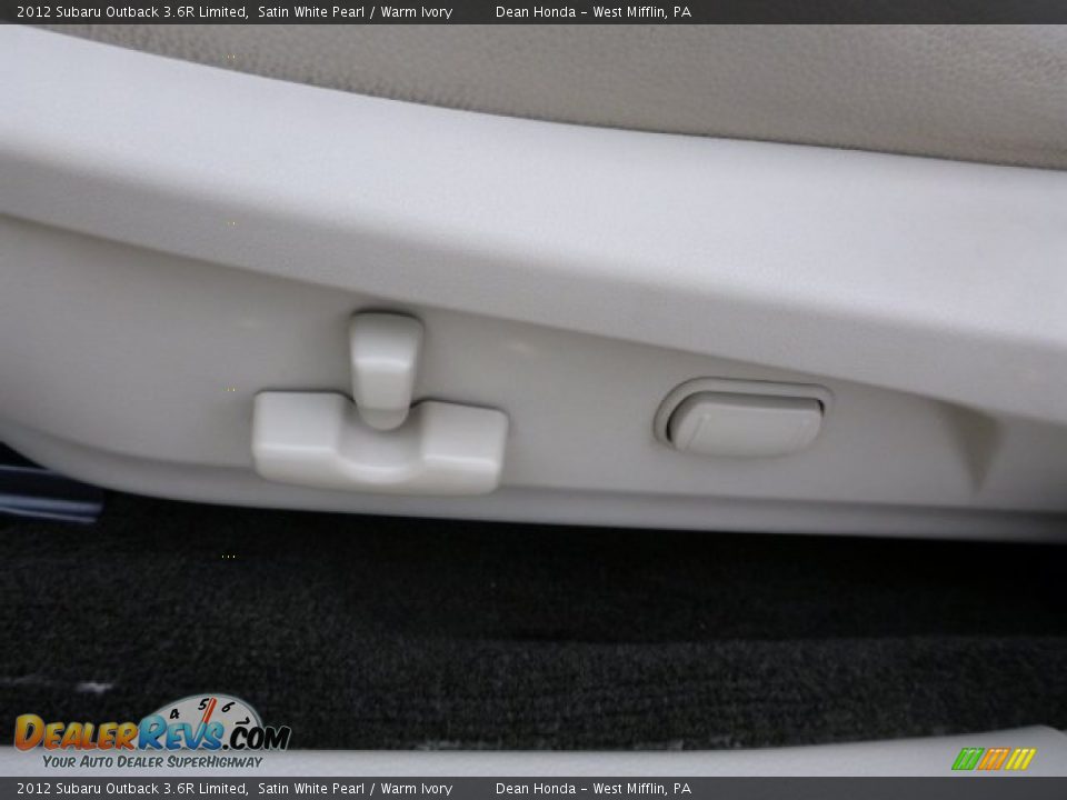 2012 Subaru Outback 3.6R Limited Satin White Pearl / Warm Ivory Photo #15