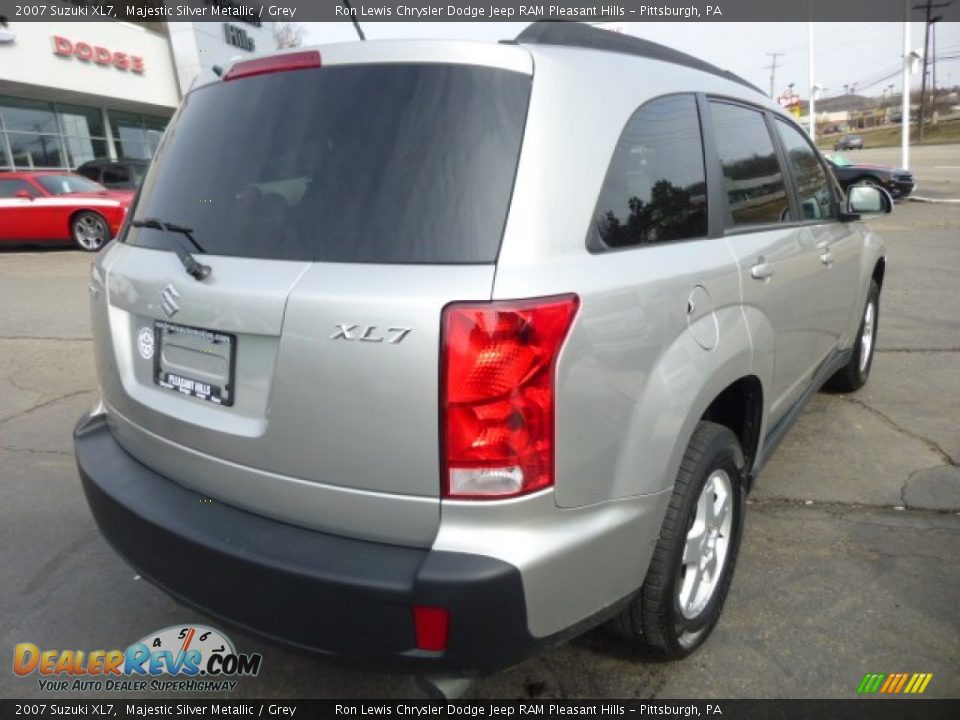 2007 Suzuki XL7 Majestic Silver Metallic / Grey Photo #5
