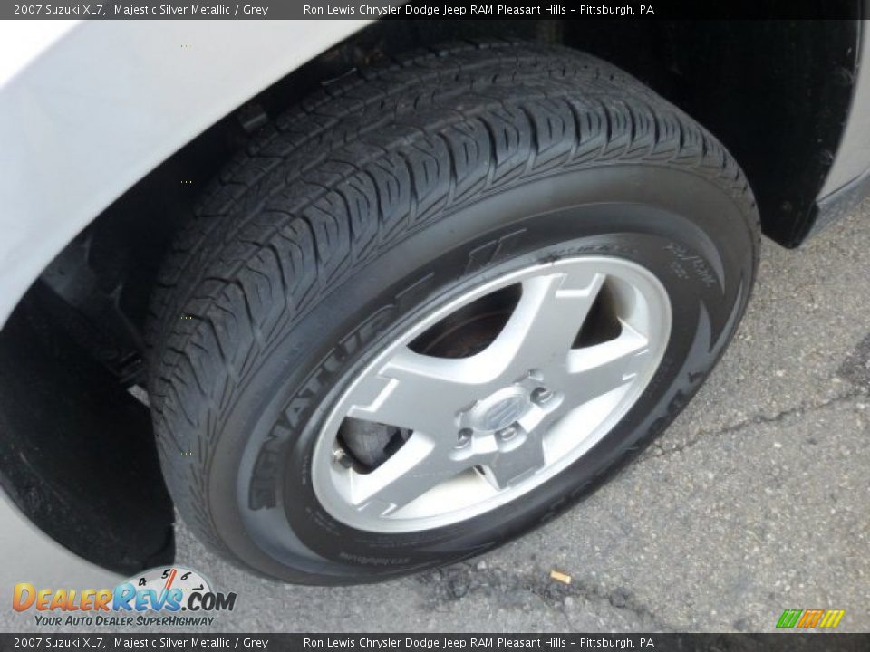 2007 Suzuki XL7 Majestic Silver Metallic / Grey Photo #9