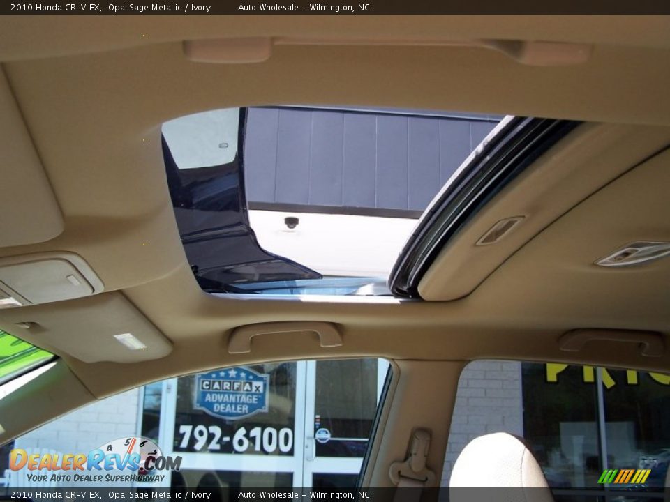 2010 Honda CR-V EX Opal Sage Metallic / Ivory Photo #12