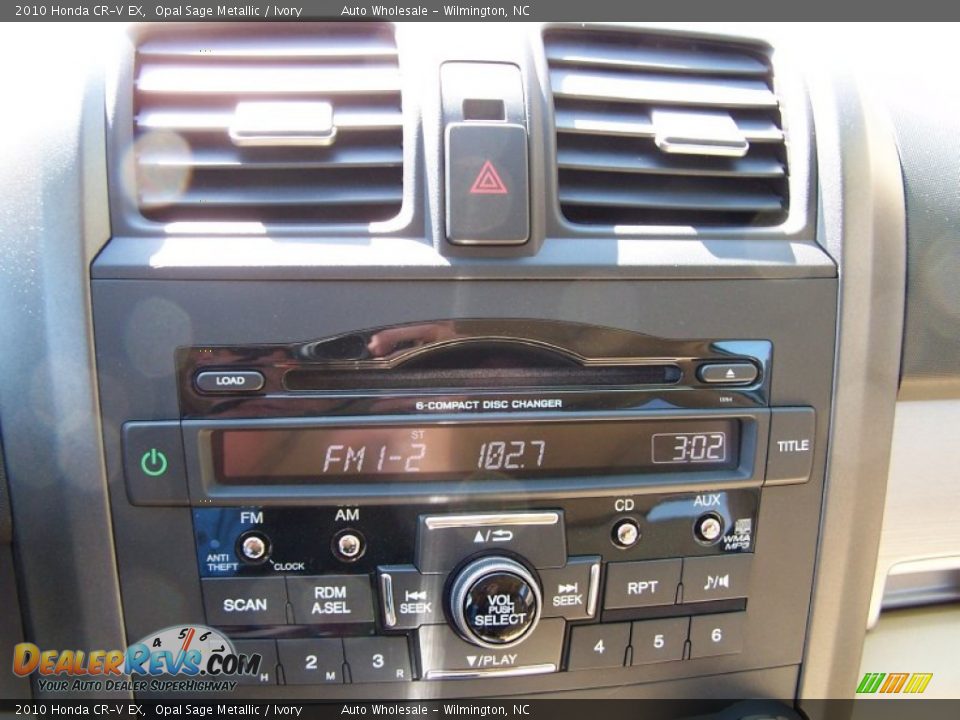 2010 Honda CR-V EX Opal Sage Metallic / Ivory Photo #18