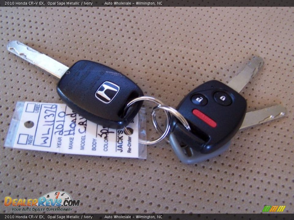 2010 Honda CR-V EX Opal Sage Metallic / Ivory Photo #20