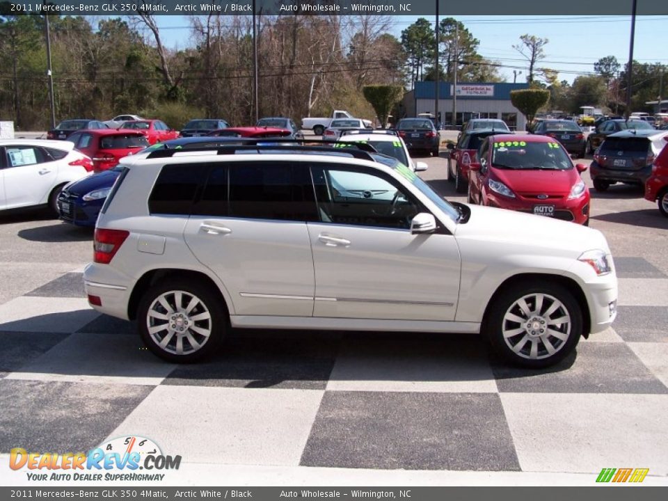 2011 Mercedes-Benz GLK 350 4Matic Arctic White / Black Photo #3