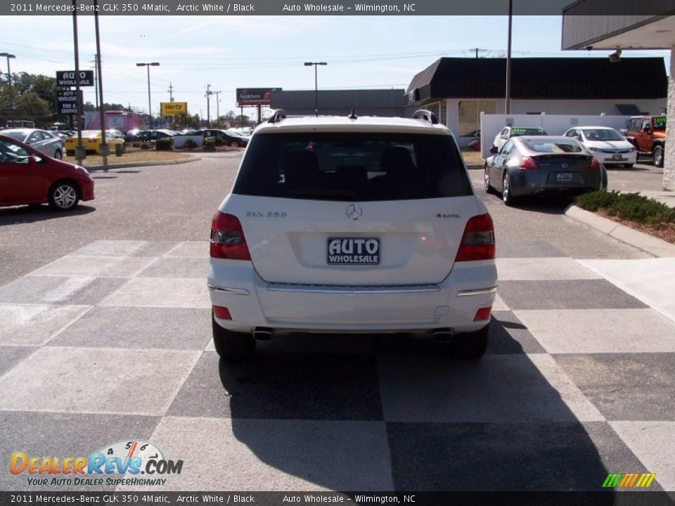 2011 Mercedes-Benz GLK 350 4Matic Arctic White / Black Photo #4