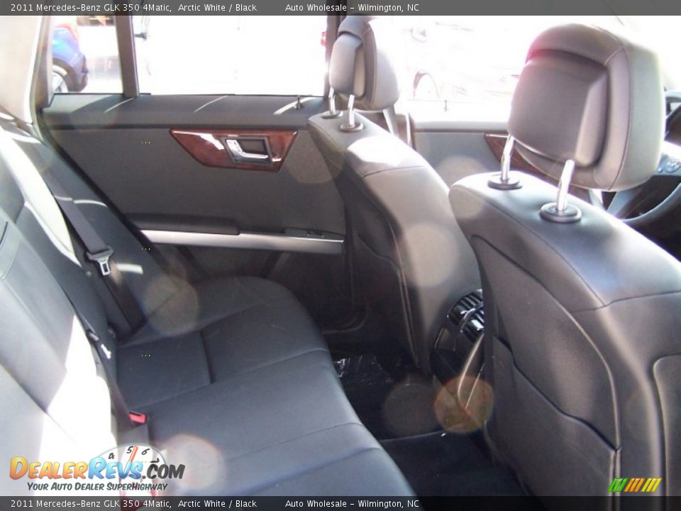 2011 Mercedes-Benz GLK 350 4Matic Arctic White / Black Photo #15