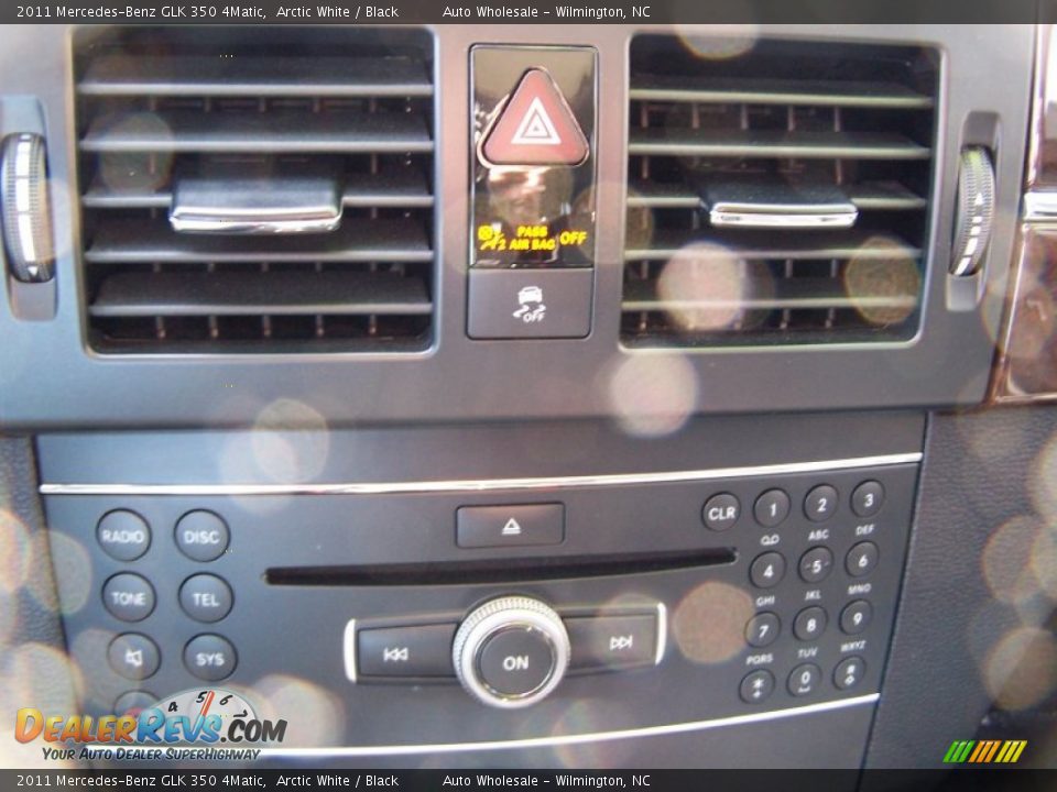 2011 Mercedes-Benz GLK 350 4Matic Arctic White / Black Photo #19
