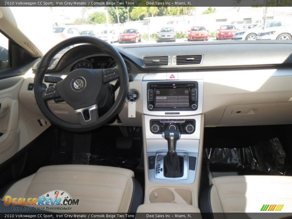 Dashboard of 2010 Volkswagen CC Sport Photo #12