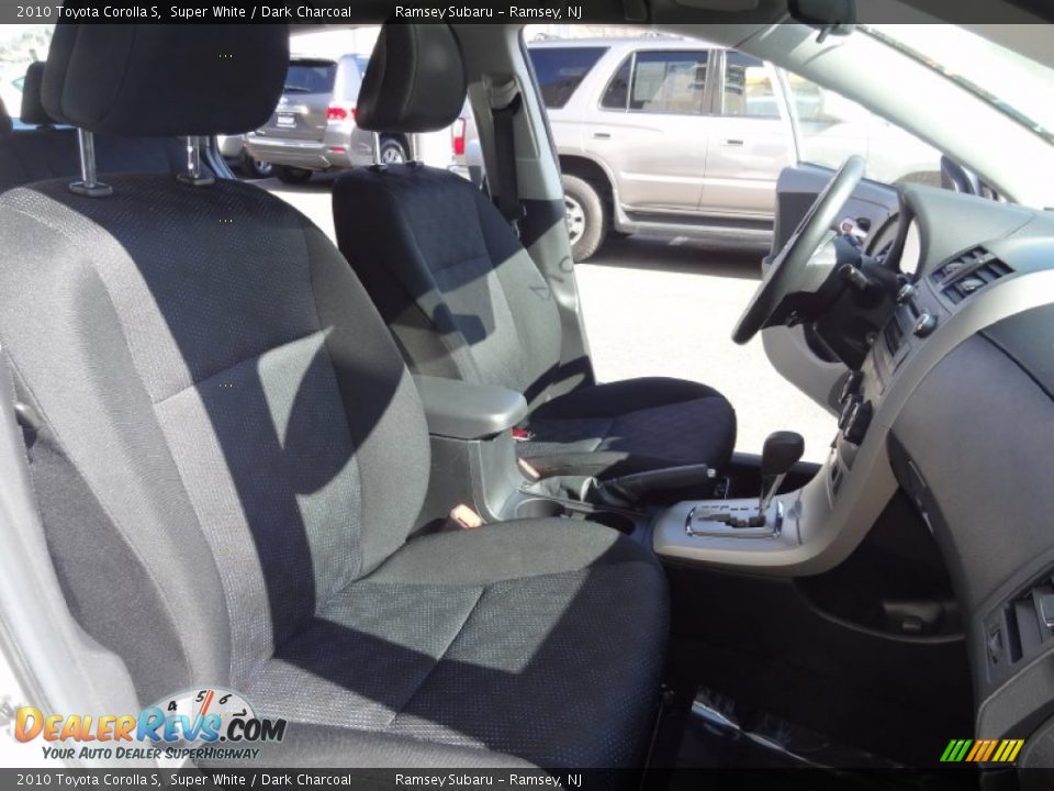2010 Toyota Corolla S Super White / Dark Charcoal Photo #18
