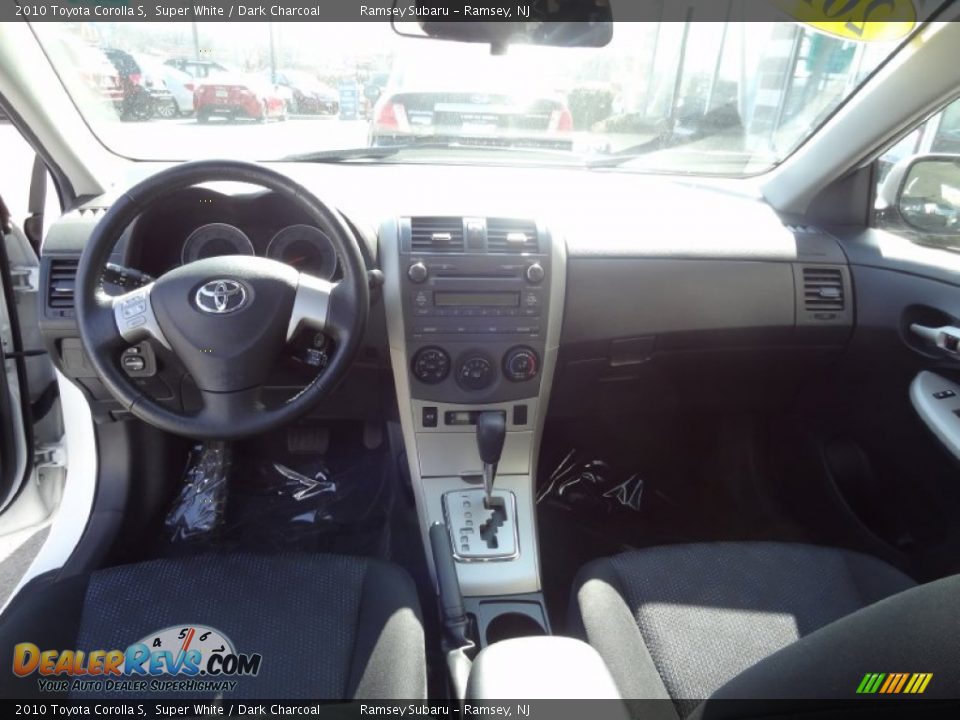 2010 Toyota Corolla S Super White / Dark Charcoal Photo #26
