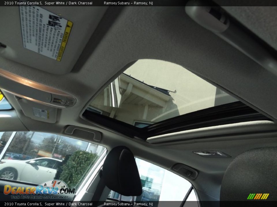 2010 Toyota Corolla S Super White / Dark Charcoal Photo #29