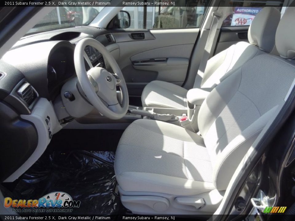 2011 Subaru Forester 2.5 X Dark Gray Metallic / Platinum Photo #12