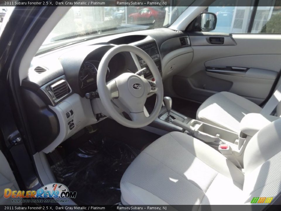 2011 Subaru Forester 2.5 X Dark Gray Metallic / Platinum Photo #13