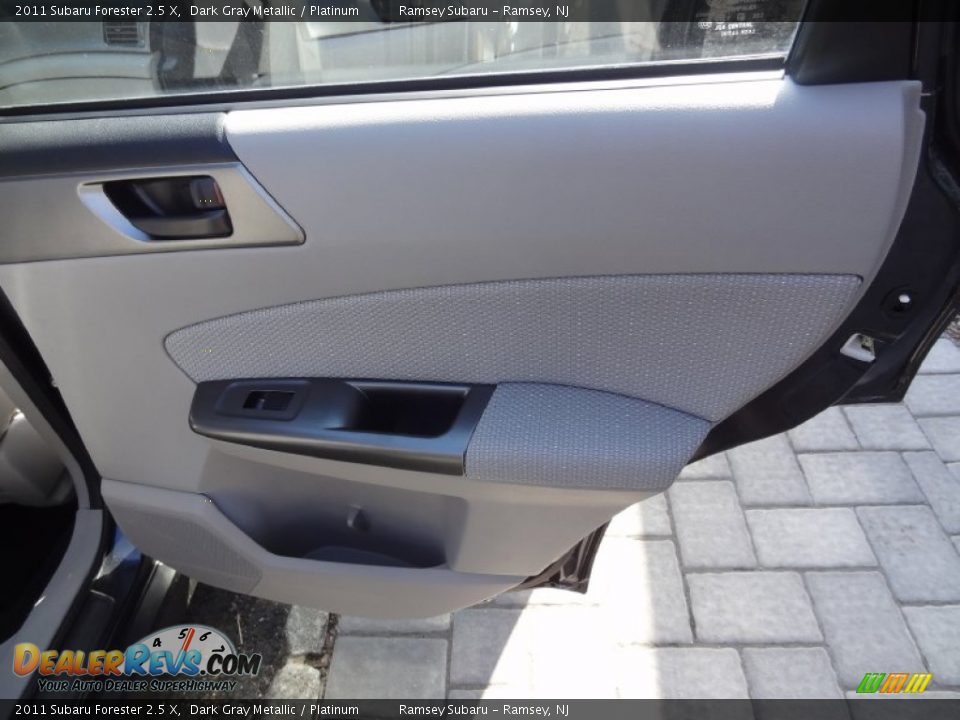 2011 Subaru Forester 2.5 X Dark Gray Metallic / Platinum Photo #26