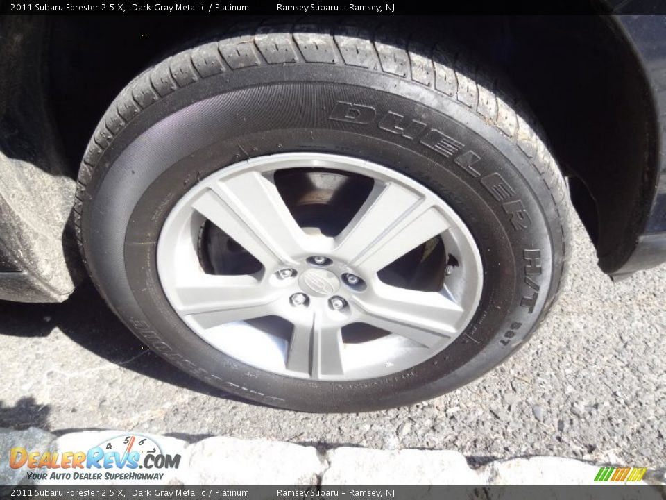 2011 Subaru Forester 2.5 X Dark Gray Metallic / Platinum Photo #33