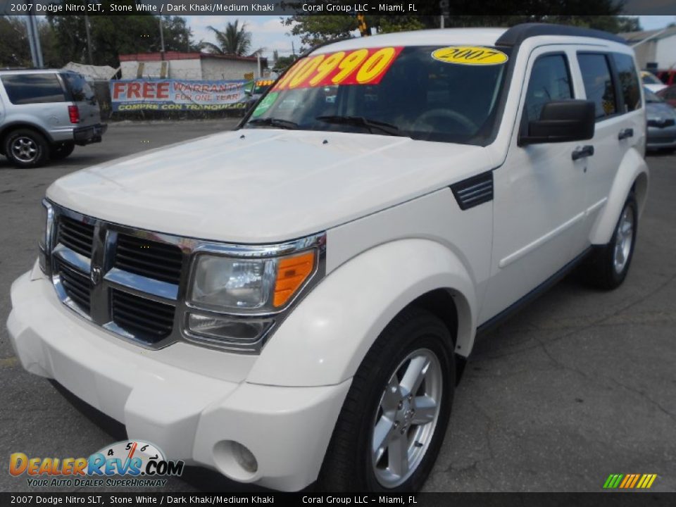 2007 Dodge Nitro SLT Stone White / Dark Khaki/Medium Khaki Photo #3