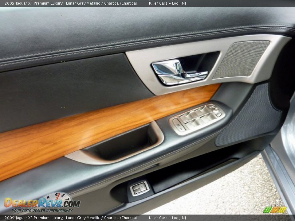 2009 Jaguar XF Premium Luxury Lunar Grey Metallic / Charcoal/Charcoal Photo #12