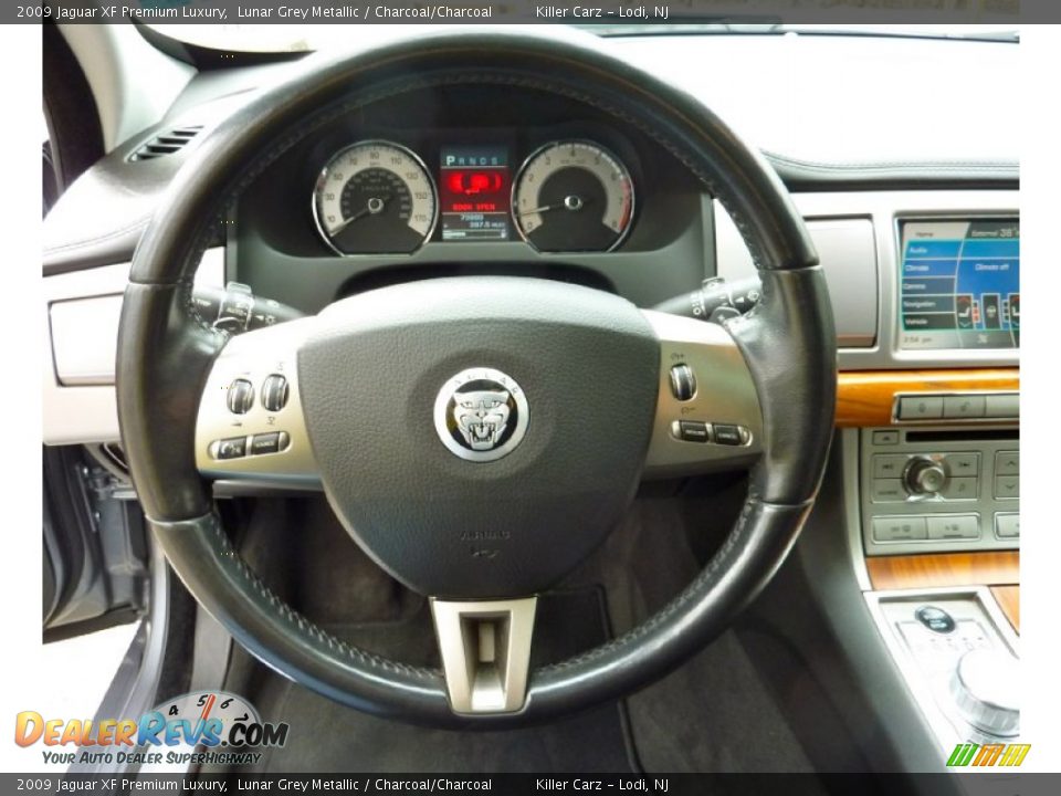 2009 Jaguar XF Premium Luxury Lunar Grey Metallic / Charcoal/Charcoal Photo #16