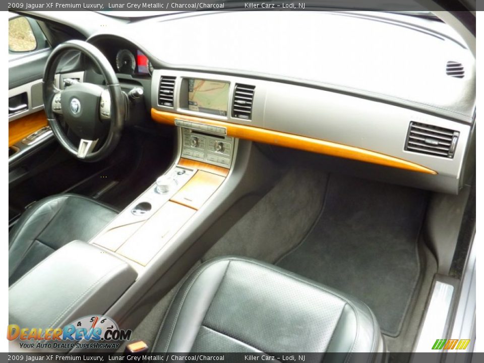 2009 Jaguar XF Premium Luxury Lunar Grey Metallic / Charcoal/Charcoal Photo #25