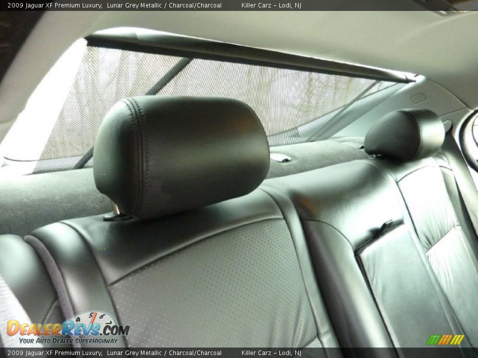 2009 Jaguar XF Premium Luxury Lunar Grey Metallic / Charcoal/Charcoal Photo #28