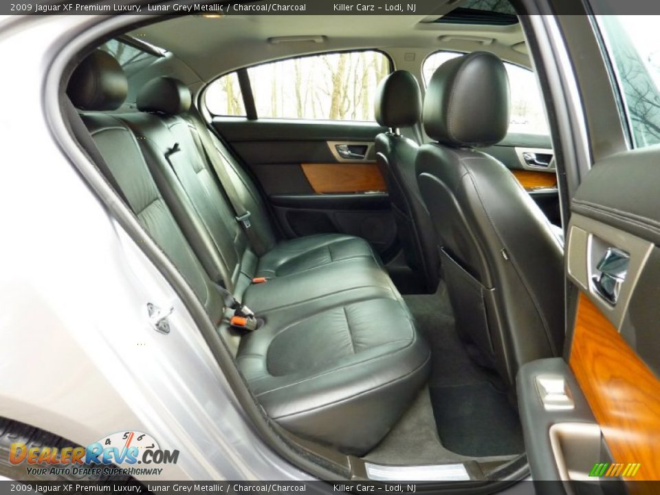 2009 Jaguar XF Premium Luxury Lunar Grey Metallic / Charcoal/Charcoal Photo #29