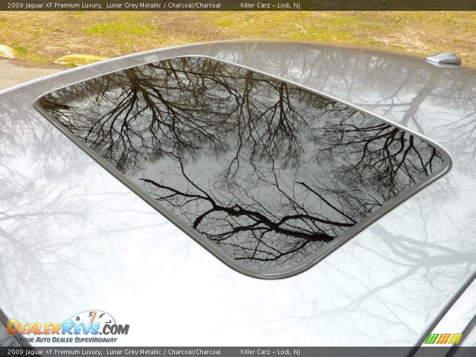 2009 Jaguar XF Premium Luxury Lunar Grey Metallic / Charcoal/Charcoal Photo #34