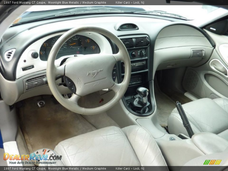 Medium Graphite Interior - 1997 Ford Mustang GT Coupe Photo #14