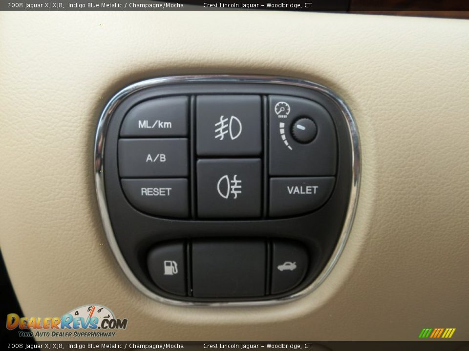 2008 Jaguar XJ XJ8 Indigo Blue Metallic / Champagne/Mocha Photo #10