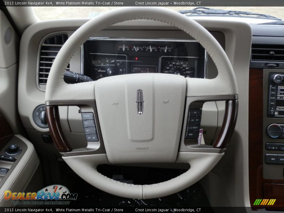 2013 Lincoln Navigator 4x4 Steering Wheel Photo #11