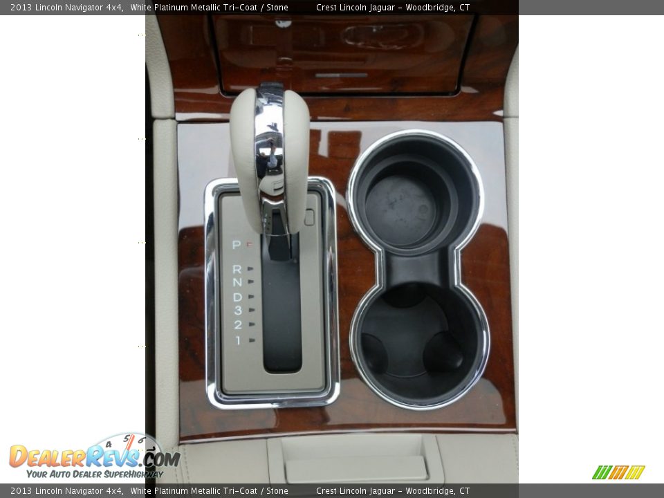 2013 Lincoln Navigator 4x4 Shifter Photo #15