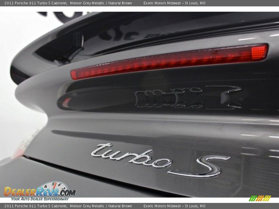 2011 Porsche 911 Turbo S Cabriolet Logo Photo #21
