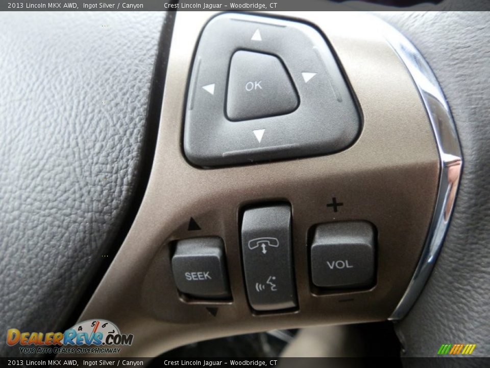 Controls of 2013 Lincoln MKX AWD Photo #15