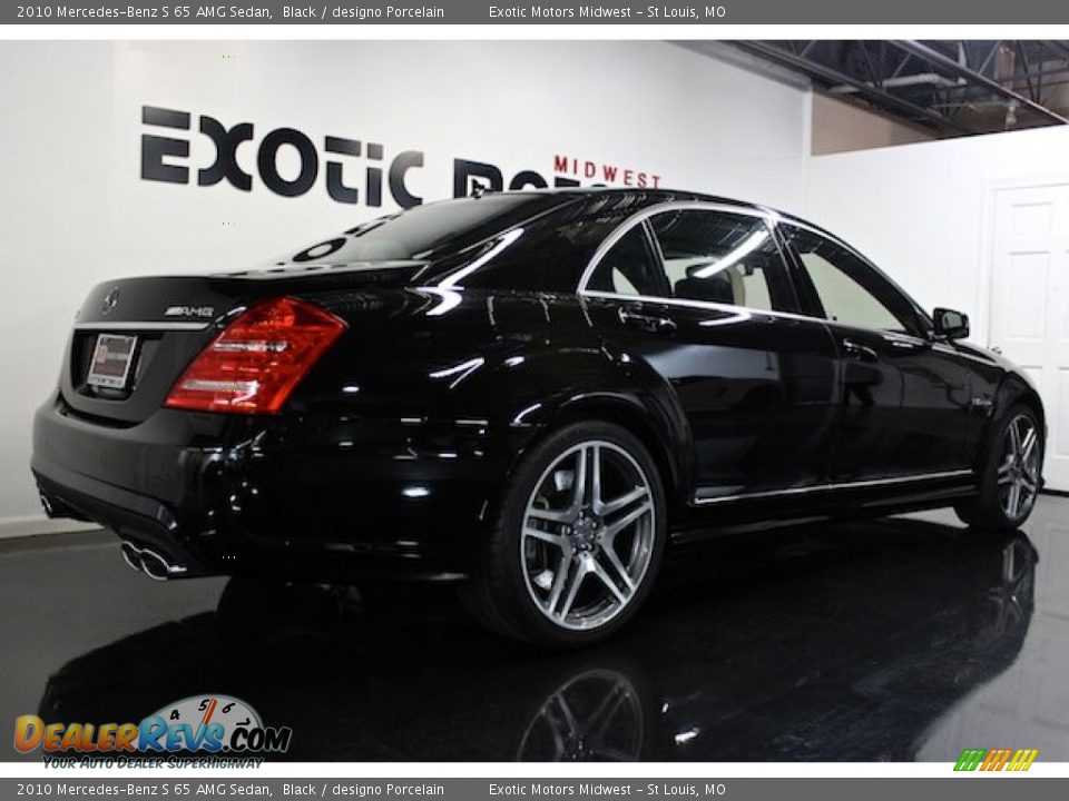 2010 Mercedes-Benz S 65 AMG Sedan Black / designo Porcelain Photo #7