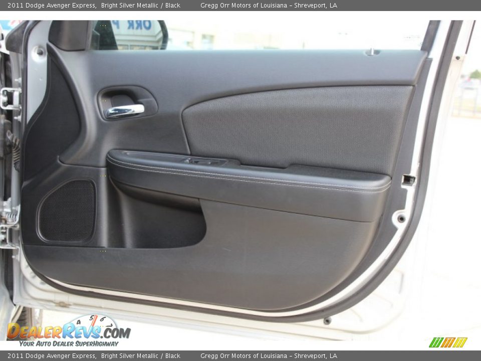 2011 Dodge Avenger Express Bright Silver Metallic / Black Photo #16