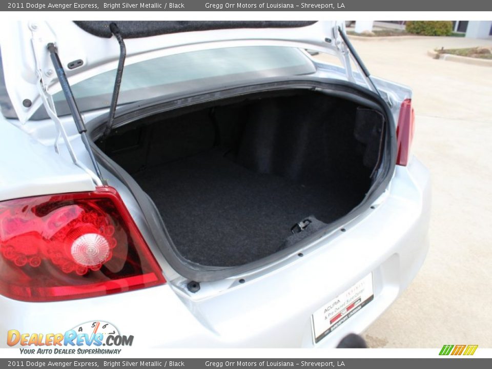 2011 Dodge Avenger Express Bright Silver Metallic / Black Photo #23