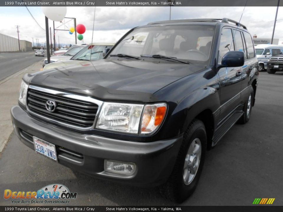 1999 Toyota Land Cruiser Atlantis Blue Mica / Gray Photo #8