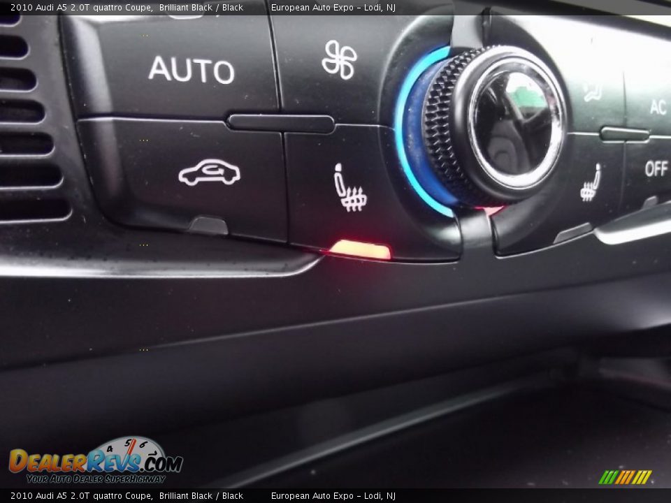 2010 Audi A5 2.0T quattro Coupe Brilliant Black / Black Photo #24