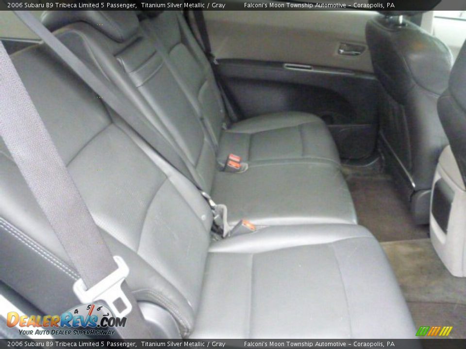 2006 Subaru B9 Tribeca Limited 5 Passenger Titanium Silver Metallic / Gray Photo #13