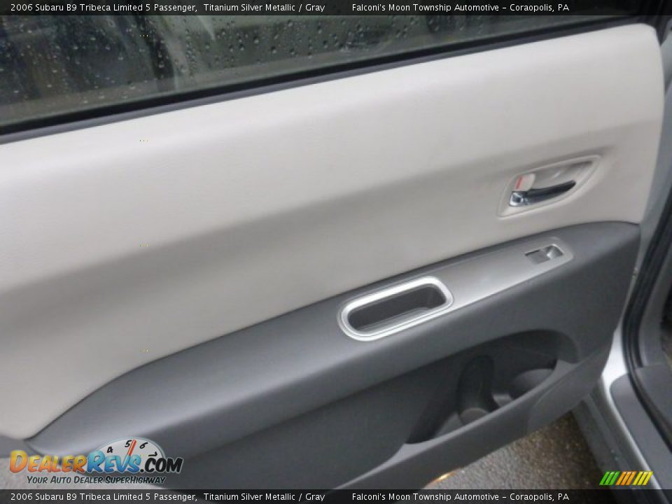 2006 Subaru B9 Tribeca Limited 5 Passenger Titanium Silver Metallic / Gray Photo #18