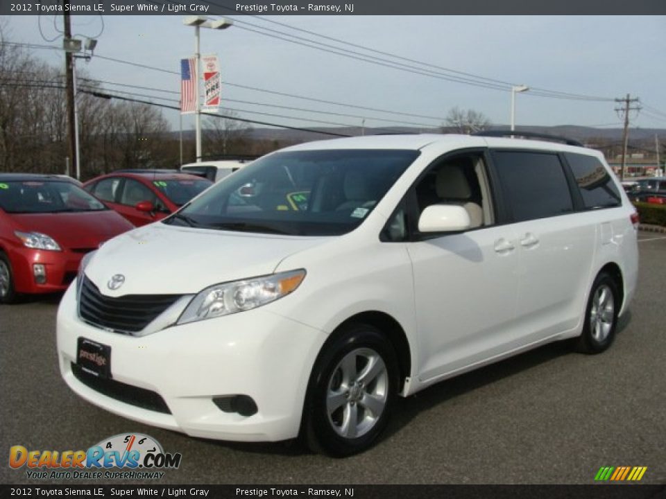 2012 Toyota Sienna LE Super White / Light Gray Photo #3