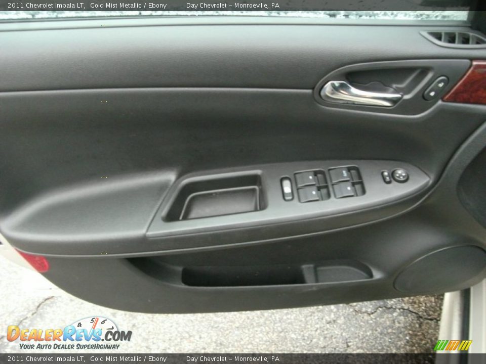 2011 Chevrolet Impala LT Gold Mist Metallic / Ebony Photo #12