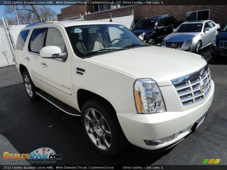 2013 Cadillac Escalade Luxury AWD White Diamond Tricoat / Cashmere/Cocoa Photo #3