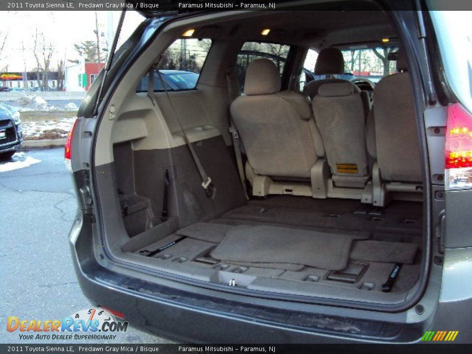 2011 Toyota Sienna LE Predawn Gray Mica / Bisque Photo #23
