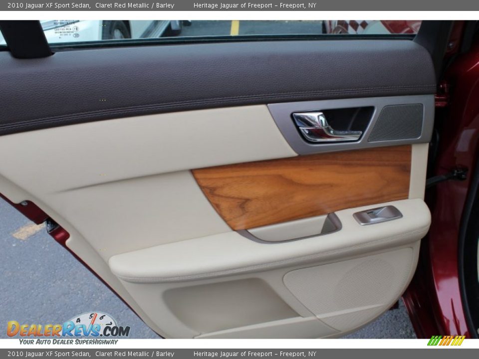 2010 Jaguar XF Sport Sedan Claret Red Metallic / Barley Photo #15