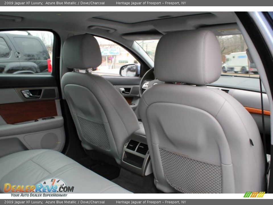 2009 Jaguar XF Luxury Azure Blue Metallic / Dove/Charcoal Photo #15