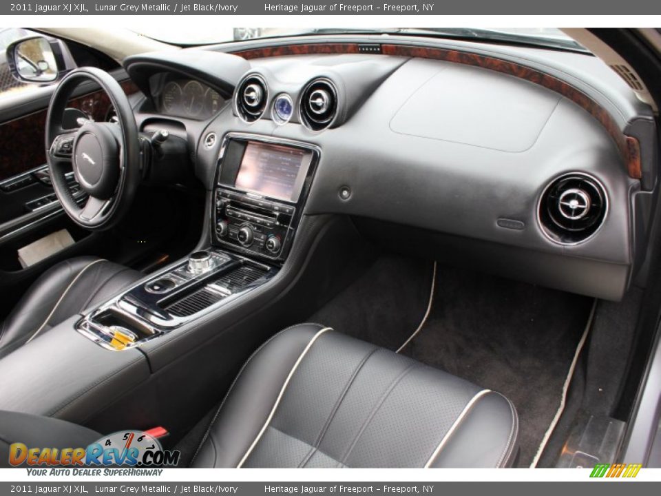 Dashboard of 2011 Jaguar XJ XJL Photo #11