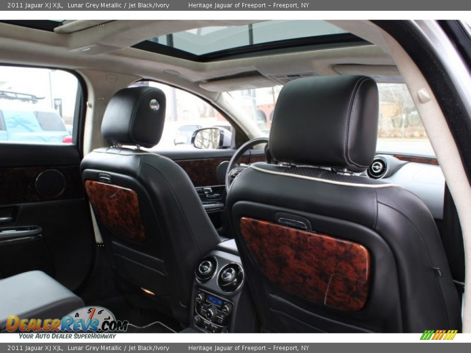 2011 Jaguar XJ XJL Lunar Grey Metallic / Jet Black/Ivory Photo #14
