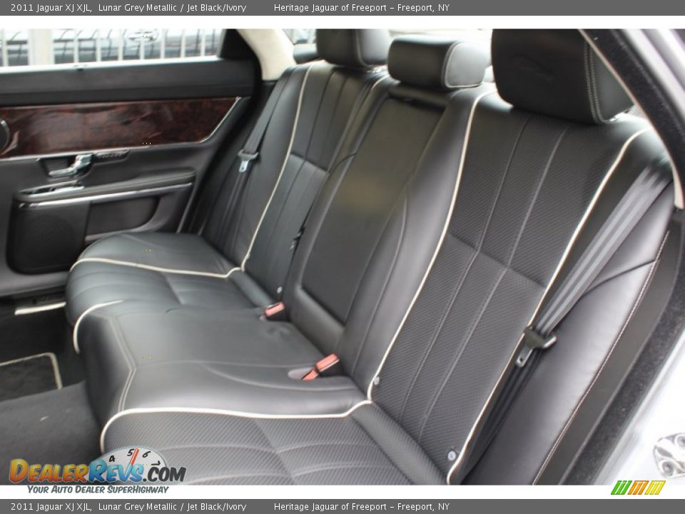 Rear Seat of 2011 Jaguar XJ XJL Photo #16